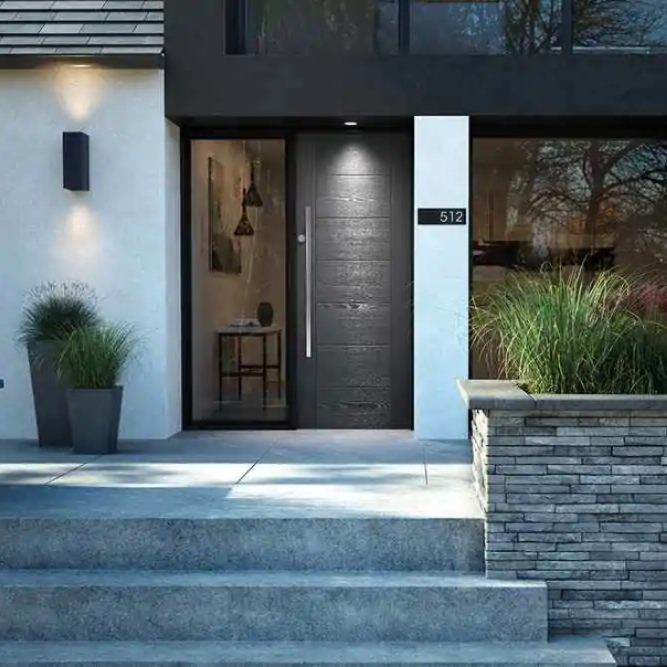 7 Smart Tips for Choosing the Right Entrance Exterior Door