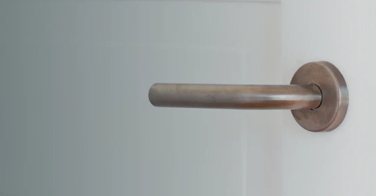 Satin Nickel & Polished Brass Door Handles: A Blend of Style and Durability