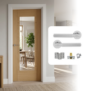 Fully Finished Oak Cotswold 5P Clear Glazed Internal Door with Handle Pack