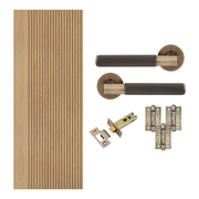 Fully Finished Oak Melbourne Internal Door with Handle Pack