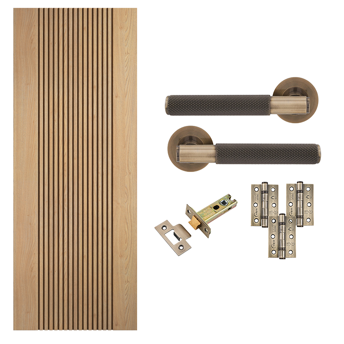Fully Finished Oak Sydney Internal Door with Handle Pack